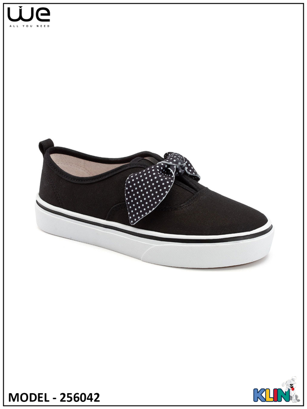 حذاء بناتي طبي موديل 256042