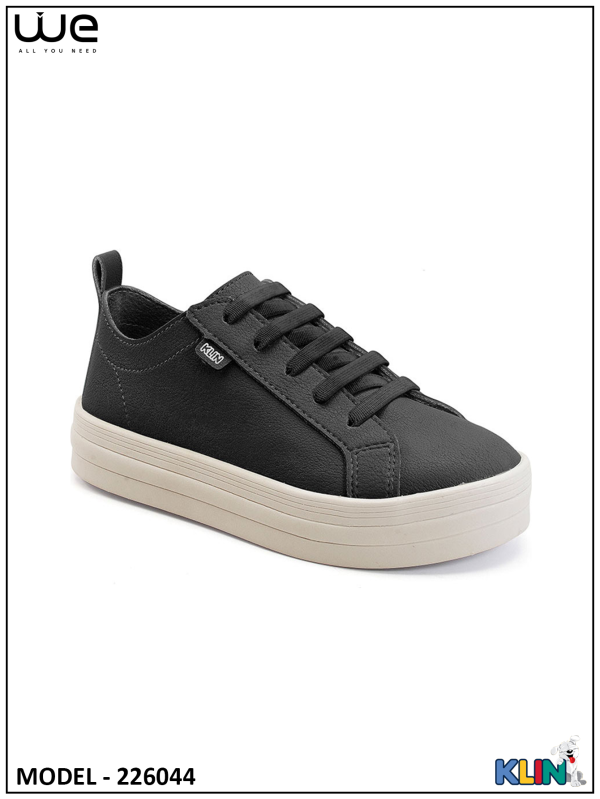 حذاء بناتي طبي موديل 226044